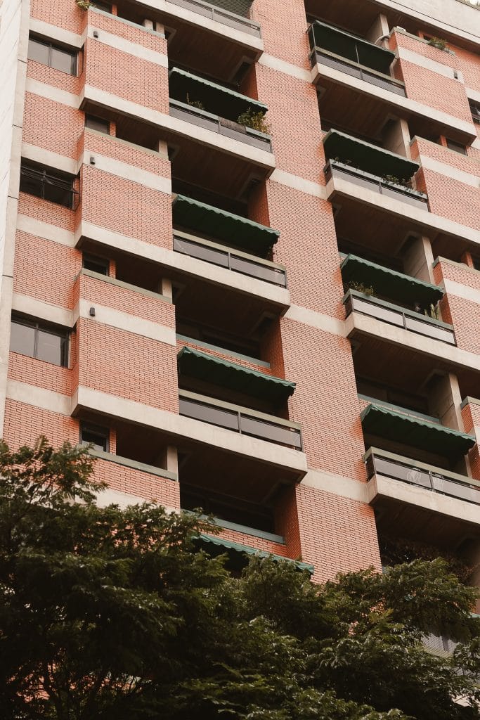 O certificado digital para condomínio é exigido para cumprir obrigações fiscais, previdenciárias e trabalhistas